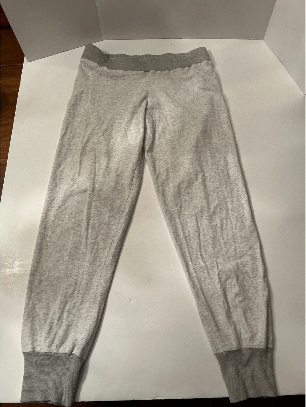 Monrow sweatpants women’s joggers lightweight gray elastic sz M